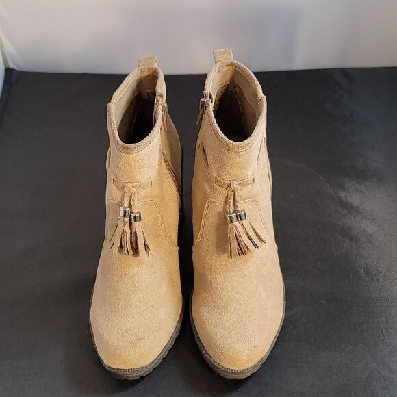 JACLYN SMITH RUBI SUEDE TASSELS DETAIL ANKLE BOOTS - Picture 2 of 16